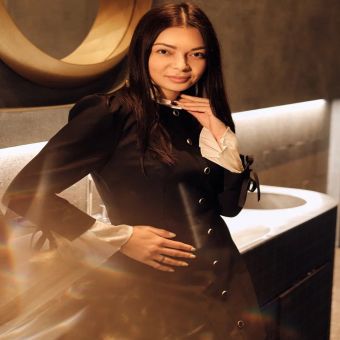 Shirin Russian Escort  call girl from Russia