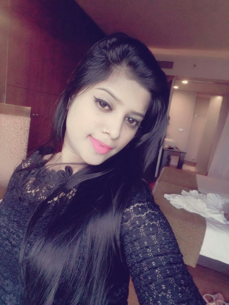 Escort Girl Annu from India (2)