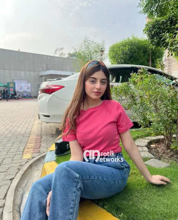 female escort in Delhi